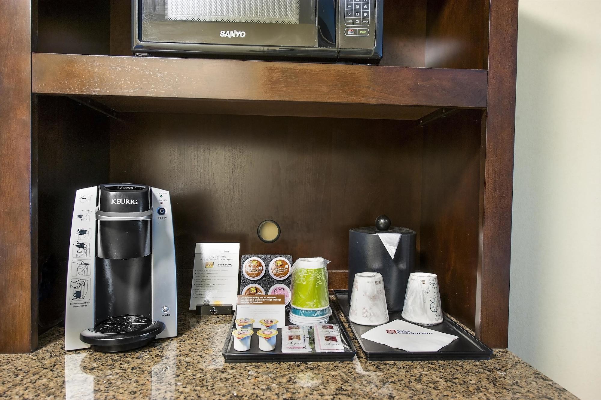 Hilton Garden Inn Columbia/Northeast Екстериор снимка