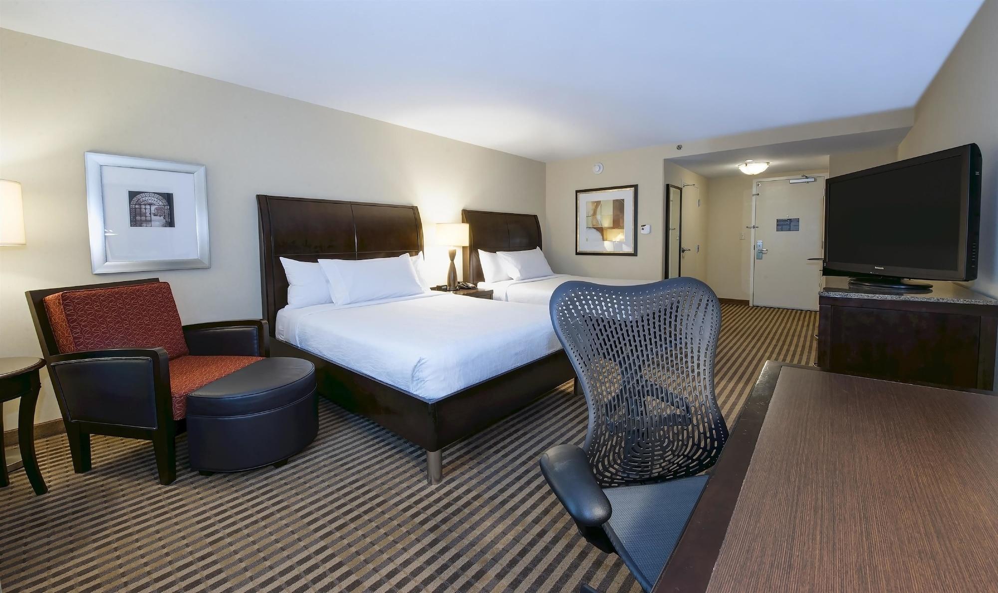 Hilton Garden Inn Columbia/Northeast Екстериор снимка
