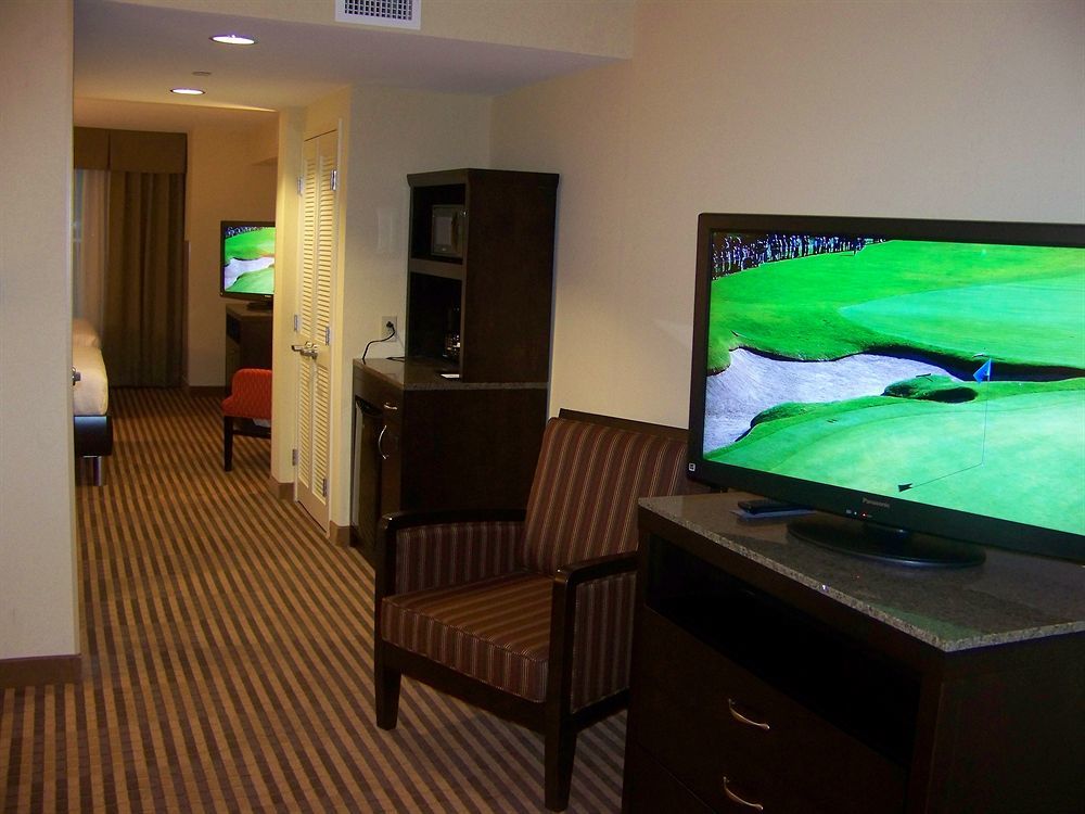 Hilton Garden Inn Columbia/Northeast Екстериор снимка